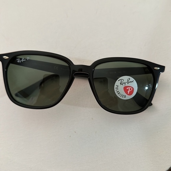 Ray Ban Polarized Unisex Sunglasses RB4362
55-18-145 Black Preppy Square - Picture 5 of 10